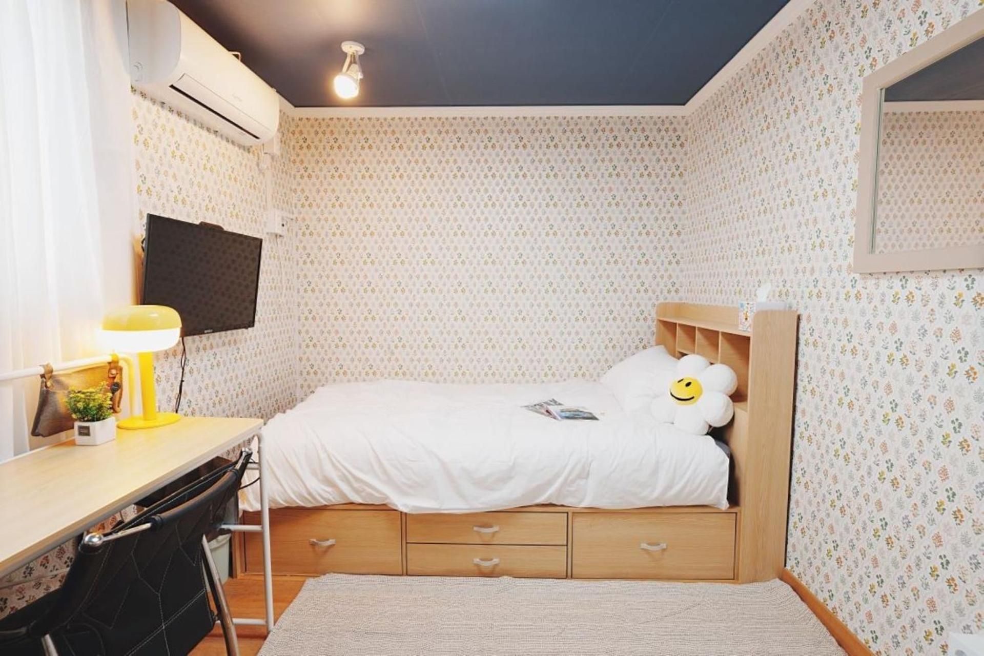 Incheon 레토하우스 Deluxe Single Room