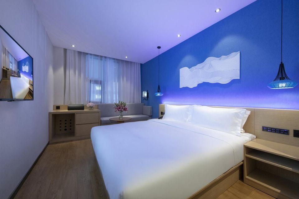 Orange Hotel Shangri-La Ancient City Queen