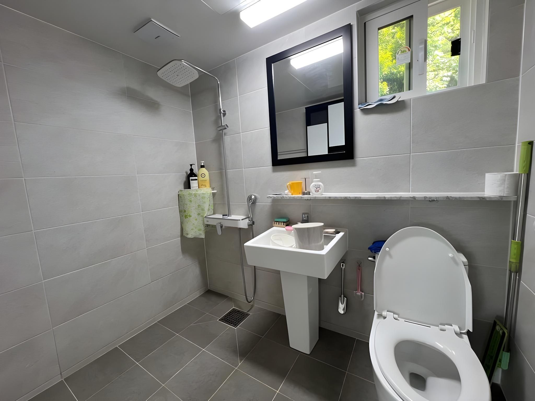 Hwacheon Park Golf BNB Room 201 2