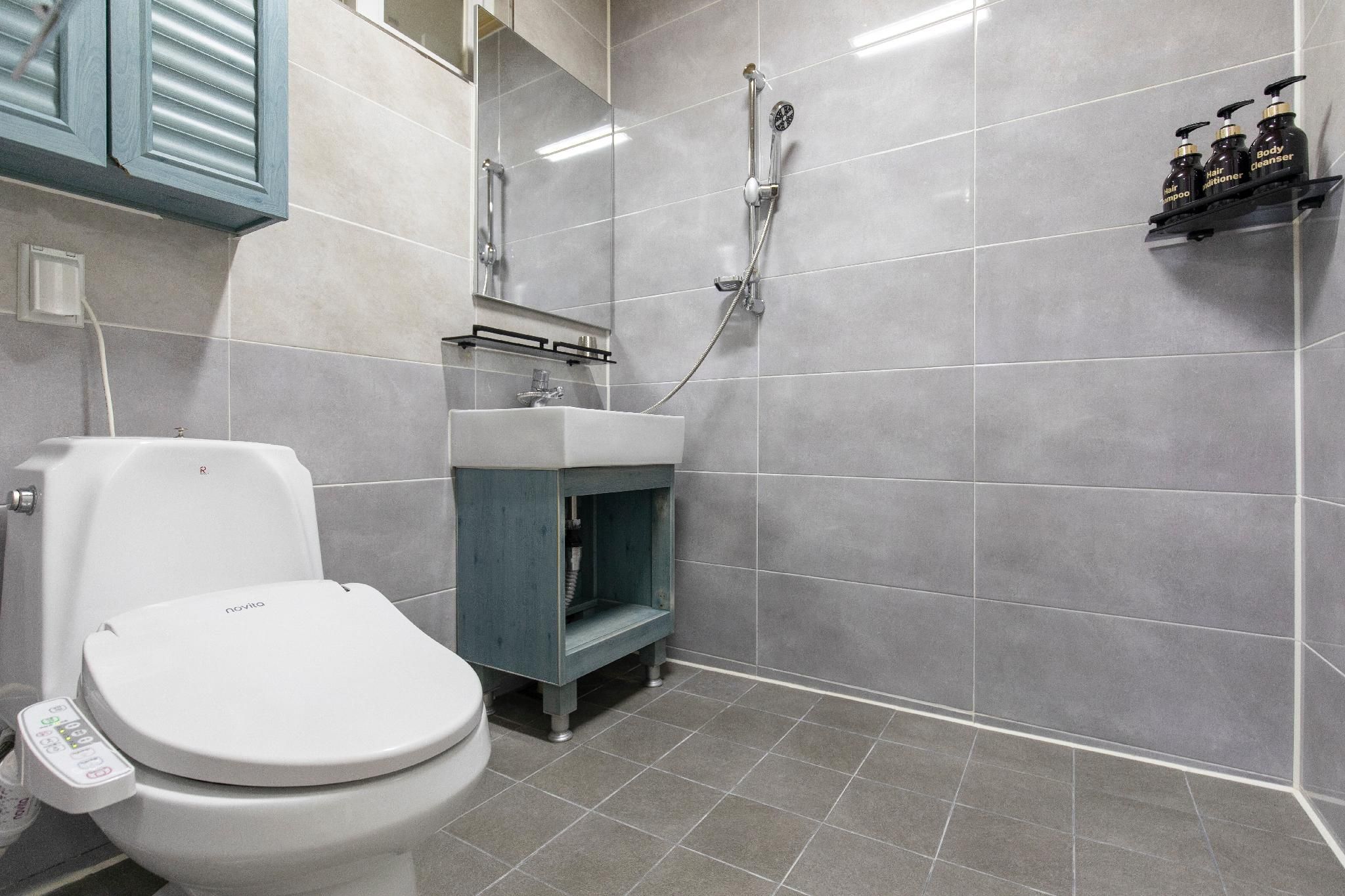 Yeosu Geumpa Pension Room 203 3