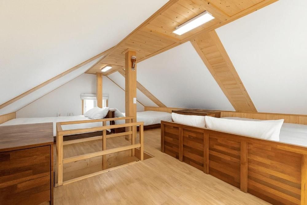 Yeosu Geumpa Pension Family Room 2