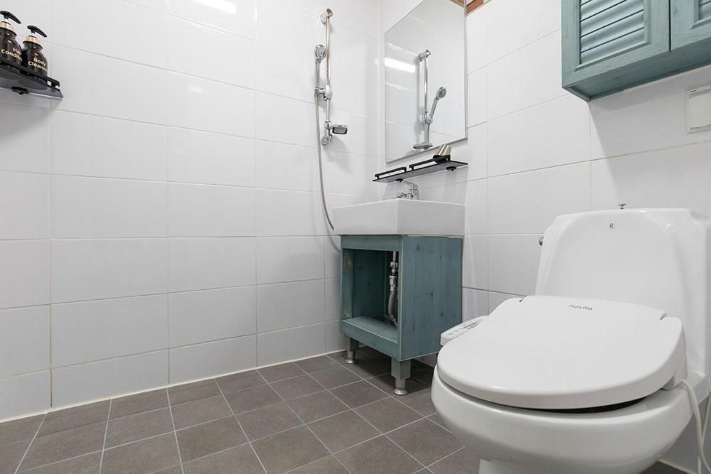 Yeosu Geumpa Pension Family Room 3