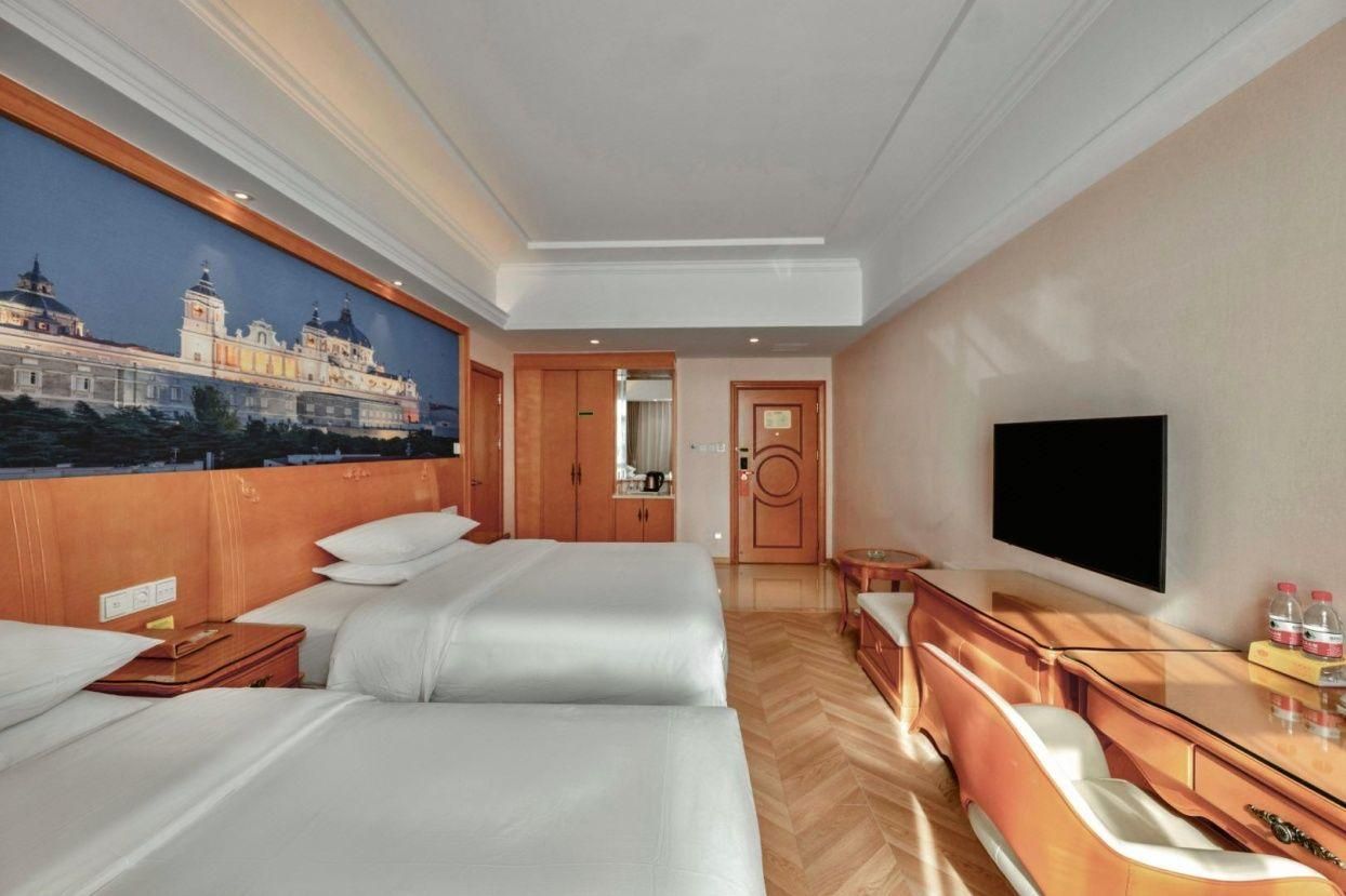 Vienna Hotel Yunnan Shangri-La Ancient City Deluxe Family Room 3