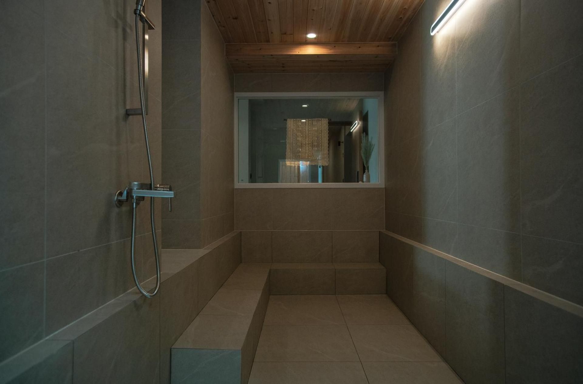 Yeobaek Hotel Deluxe suite family 2