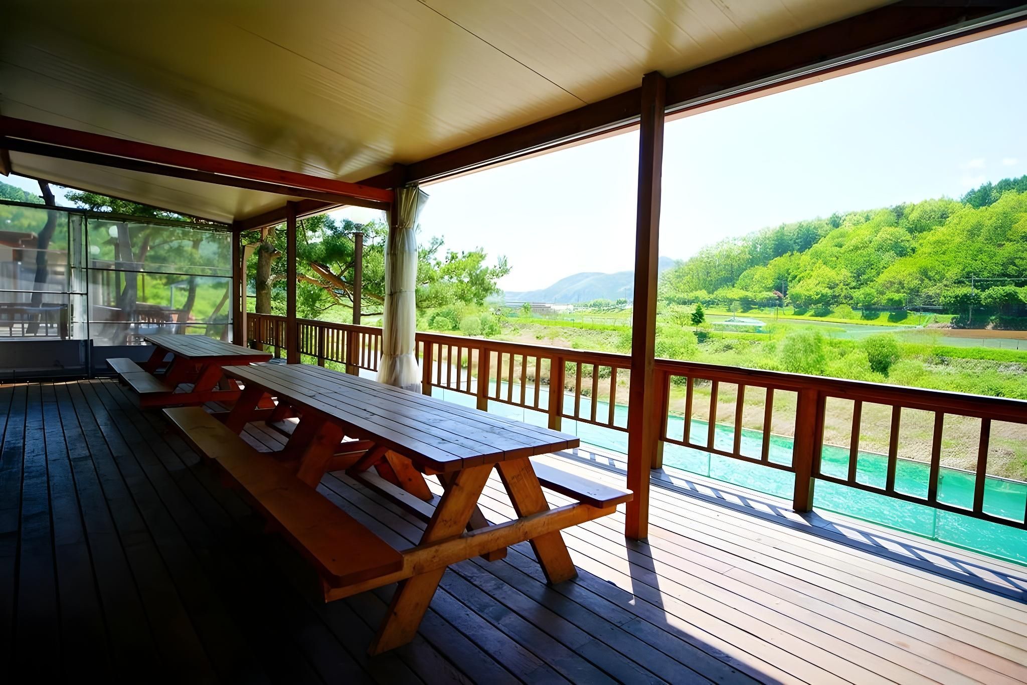 Haechan Sol Pension Building B, Room 104