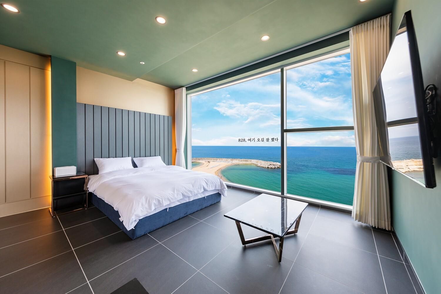 Room 602 (Ocean View)