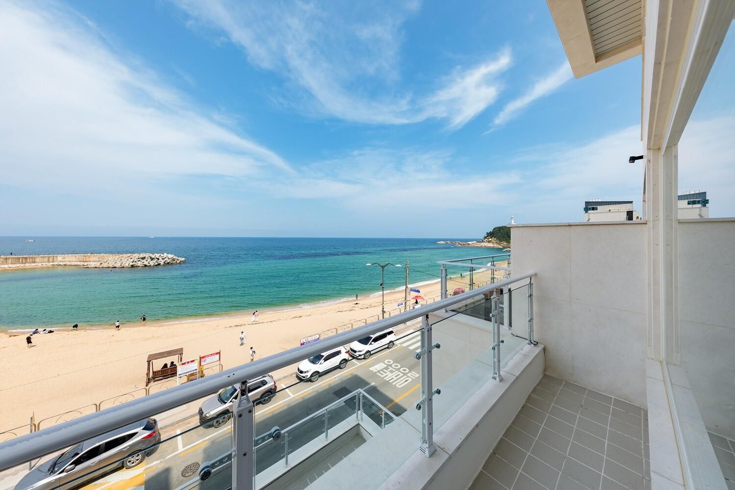 Room 301 (Ocean View)