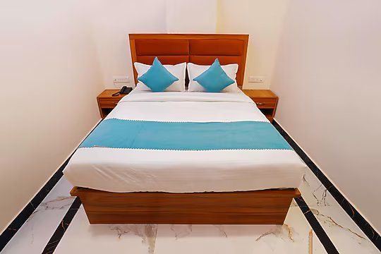 KS Palace Sarnath Deluxe Room 3