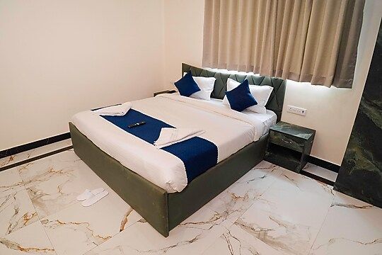 KS Palace Sarnath Deluxe King