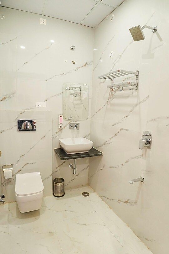 KS Palace Sarnath Deluxe Room 2