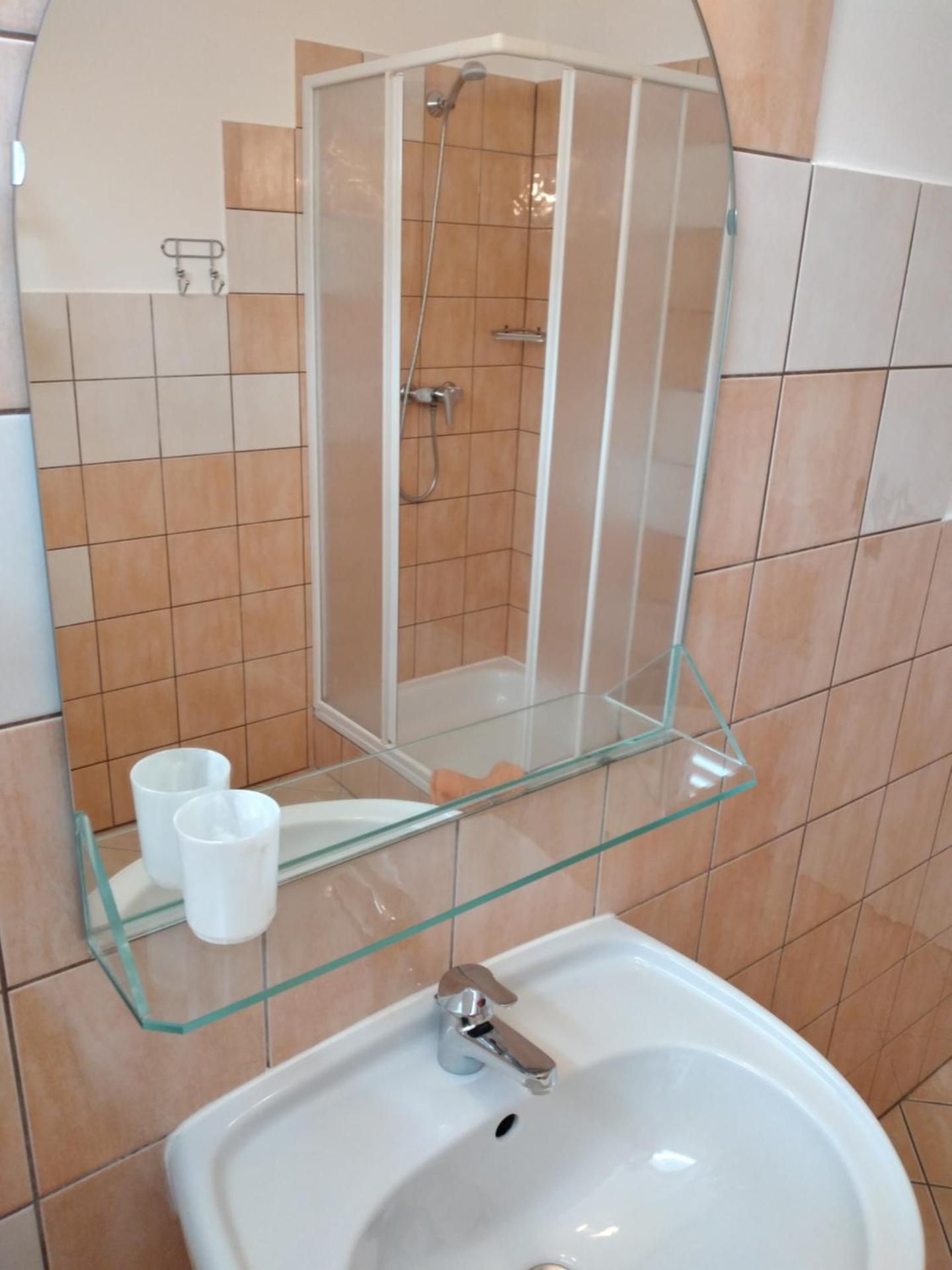 Heviz Erika Apartman Apartment with Balcony 2