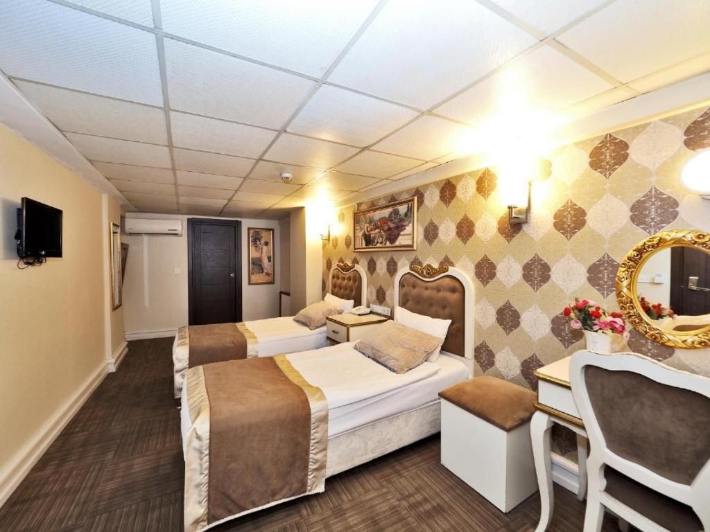 Economy Quadruple Room