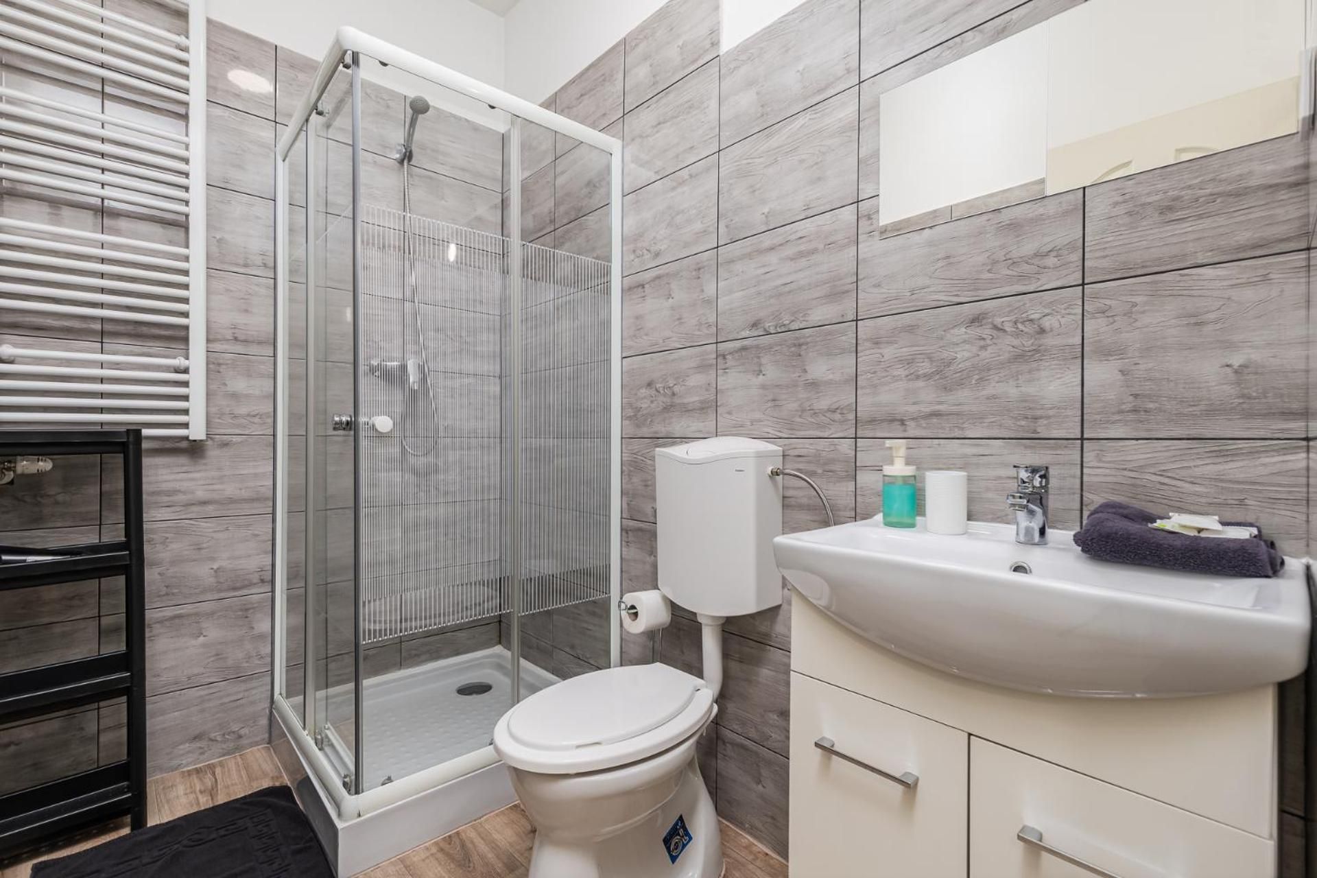 Mira Nest - Budapest City Studio with Balcony