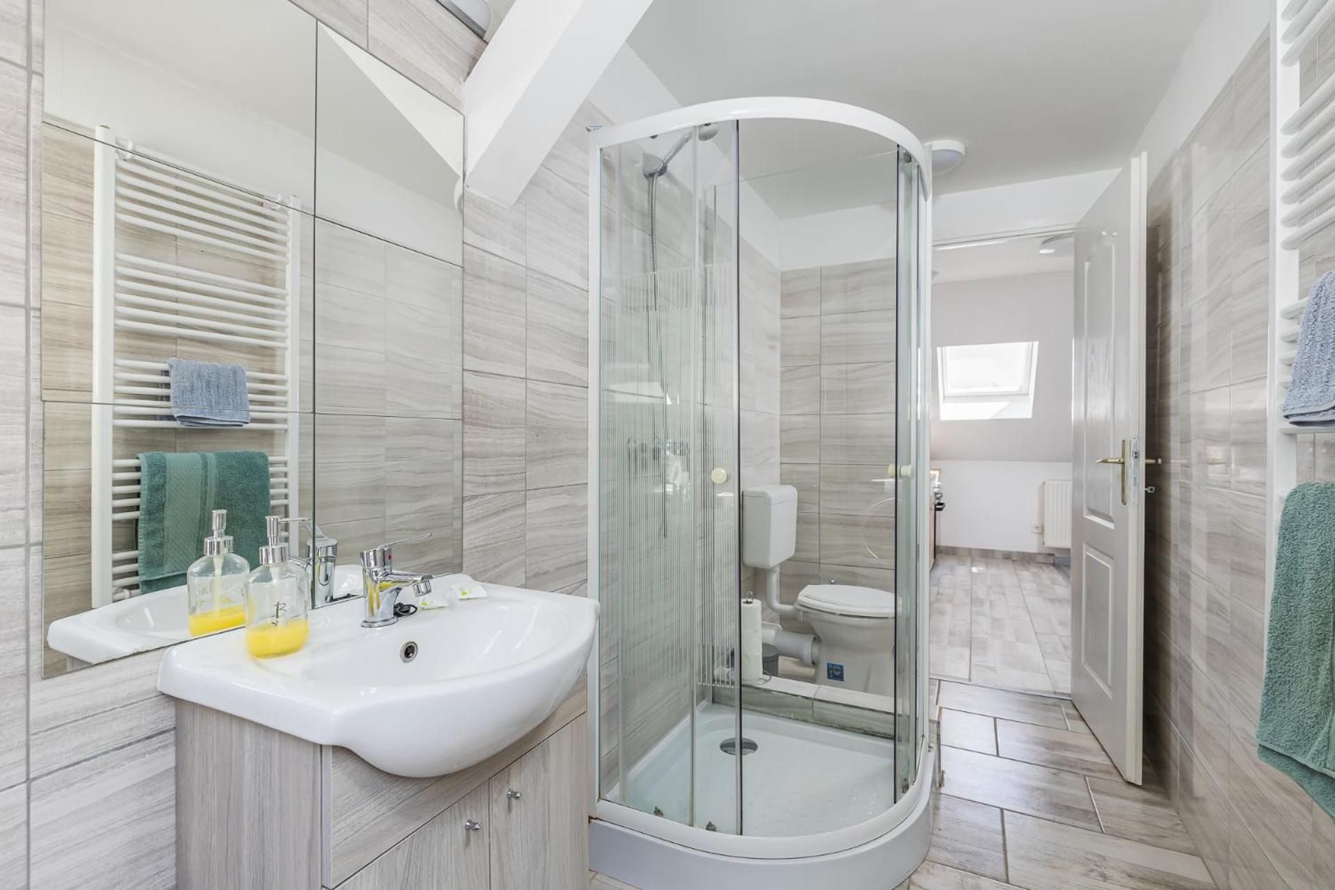 Mira Nest - Budapest City