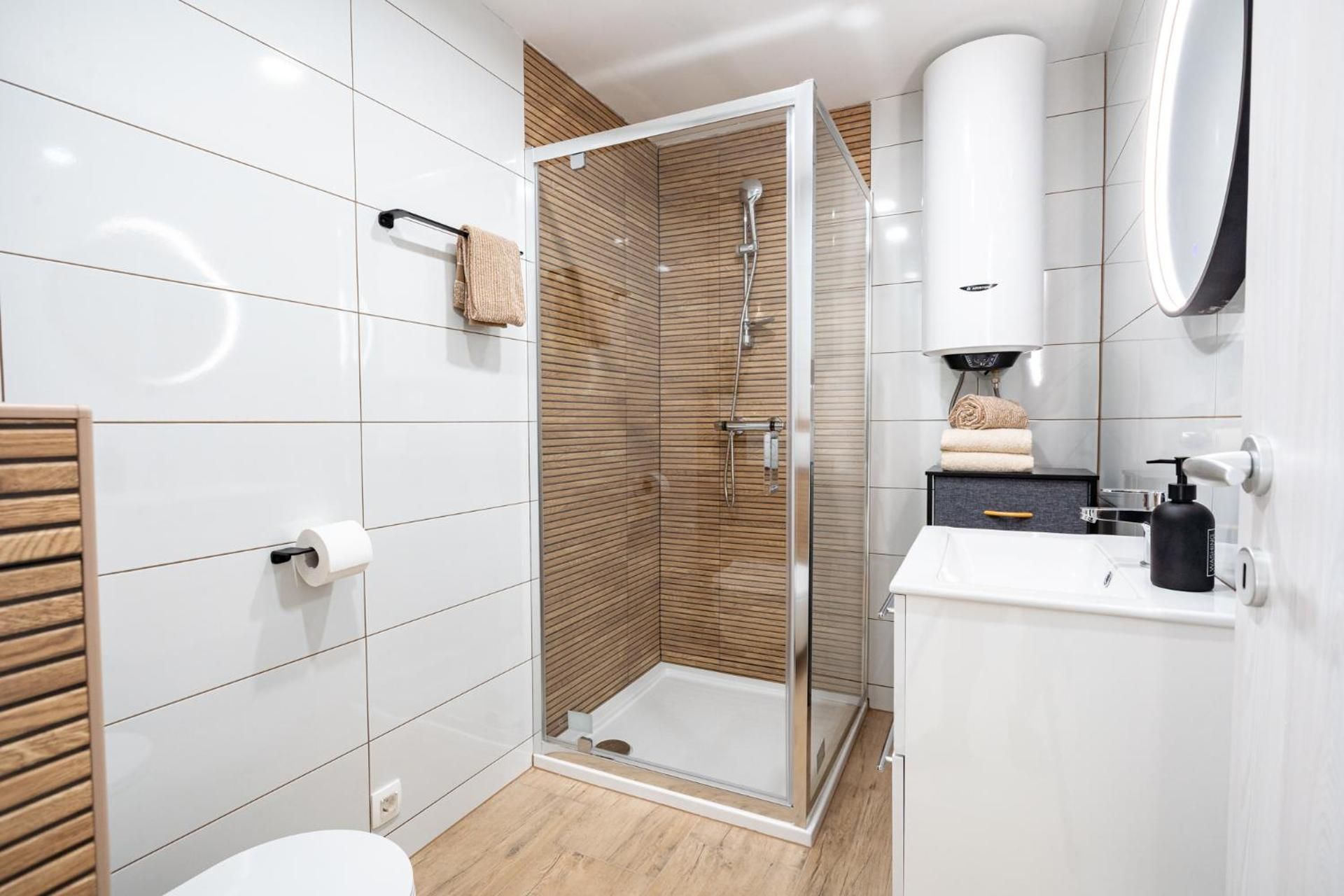 Apartments Lian One-Bedroom Apartment with Balcony 5