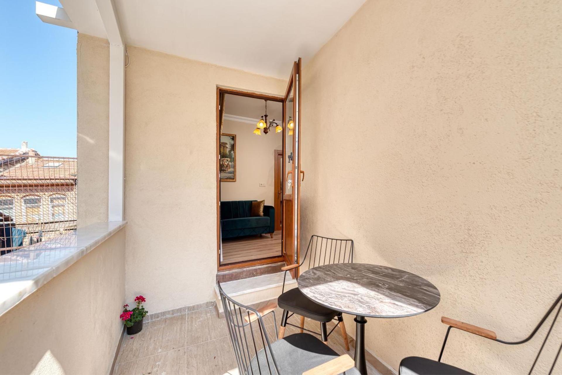 Brown 2 Mansion Oldcity One-Bedroom Suite 2