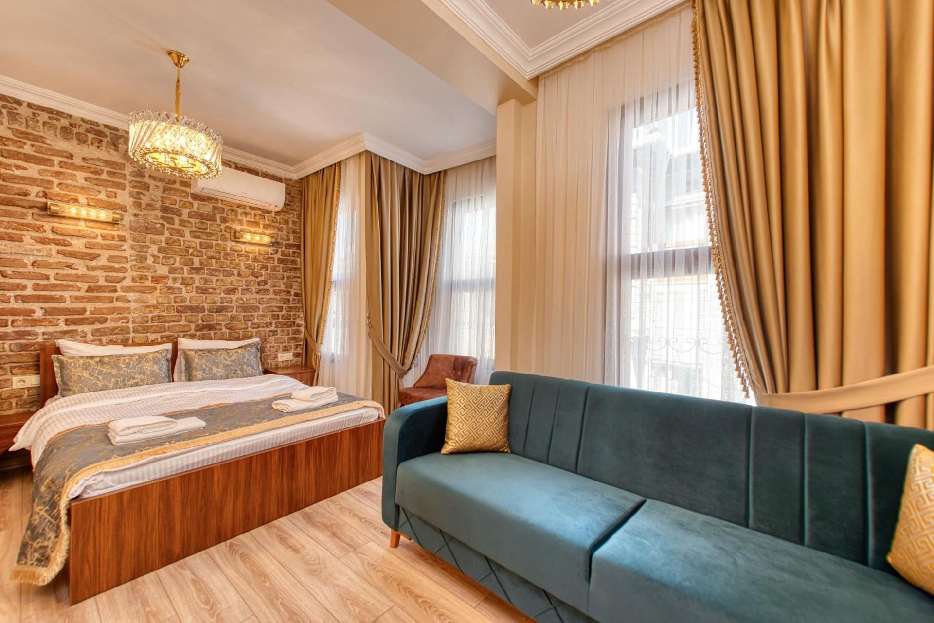 Brown 2 Mansion Oldcity Superior Double Room