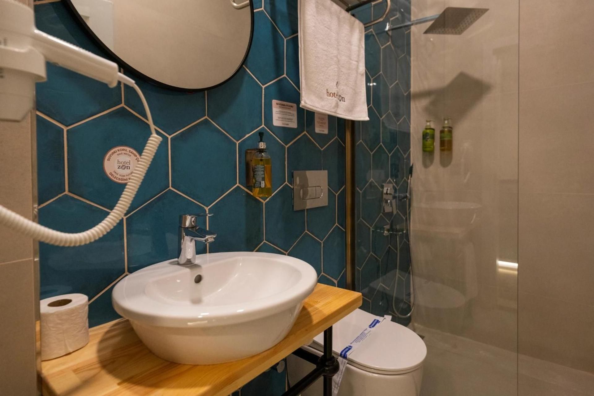 Hotel Zon Deluxe Double or Twin Room 2