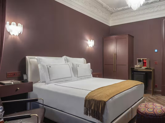 Mulberry Chamber Deluxe Room