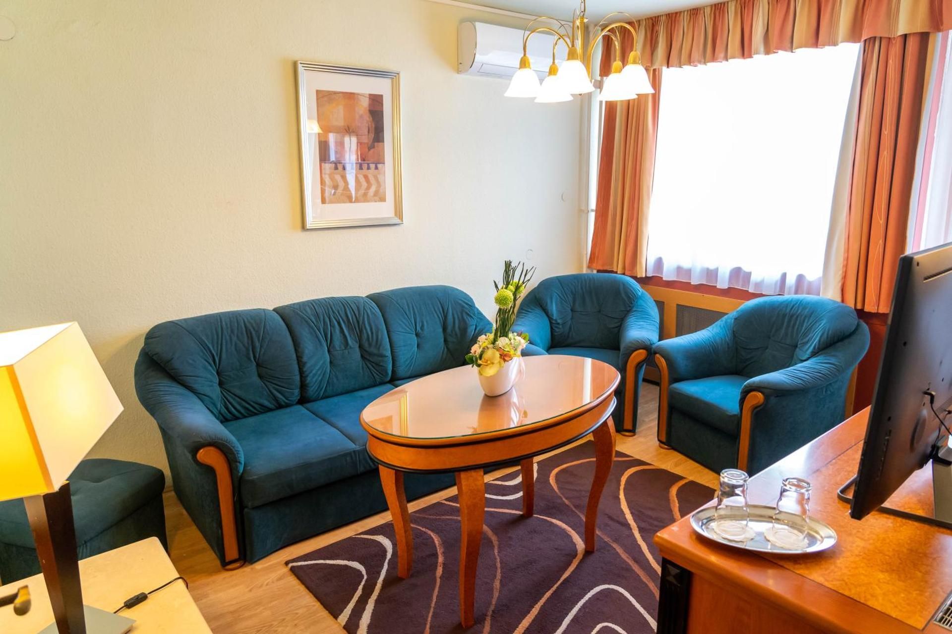 Majerik Hotel One-Bedroom Apartment 3