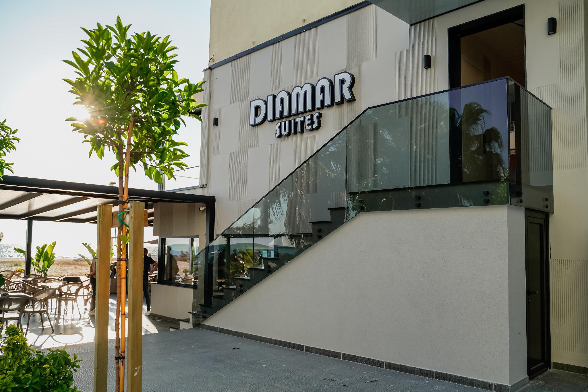 Diamar Suites