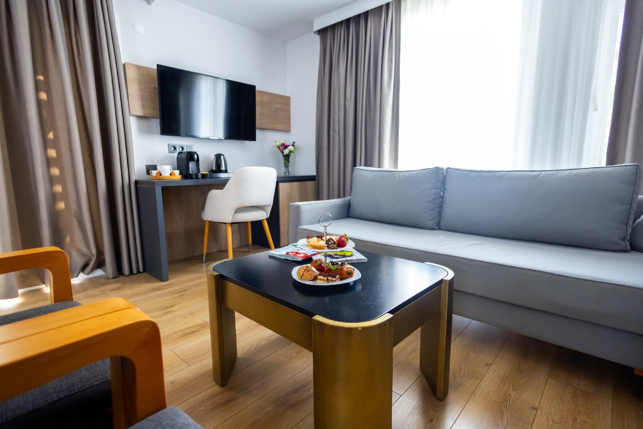 Yalinn Boutique Hotel Suite with Terrace 2