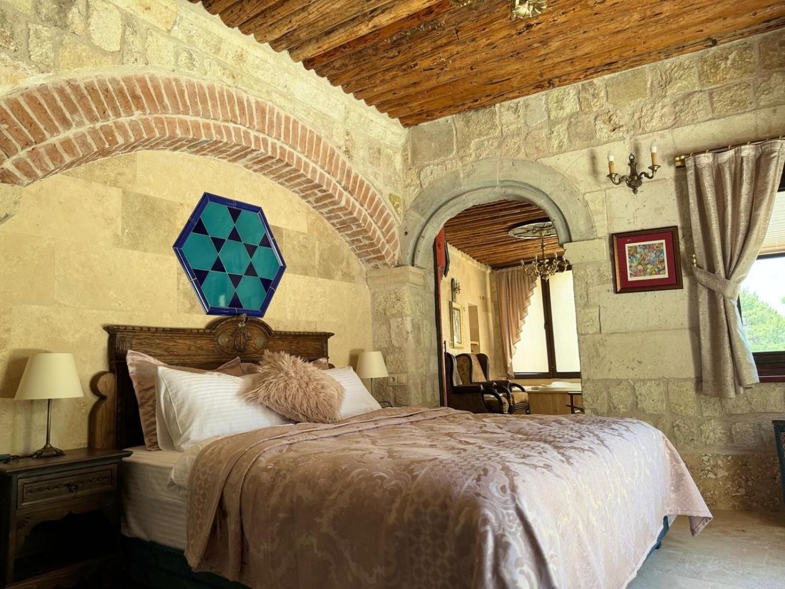 1860 KADIEVI Suites & houses Deluxe Double Room with Bath