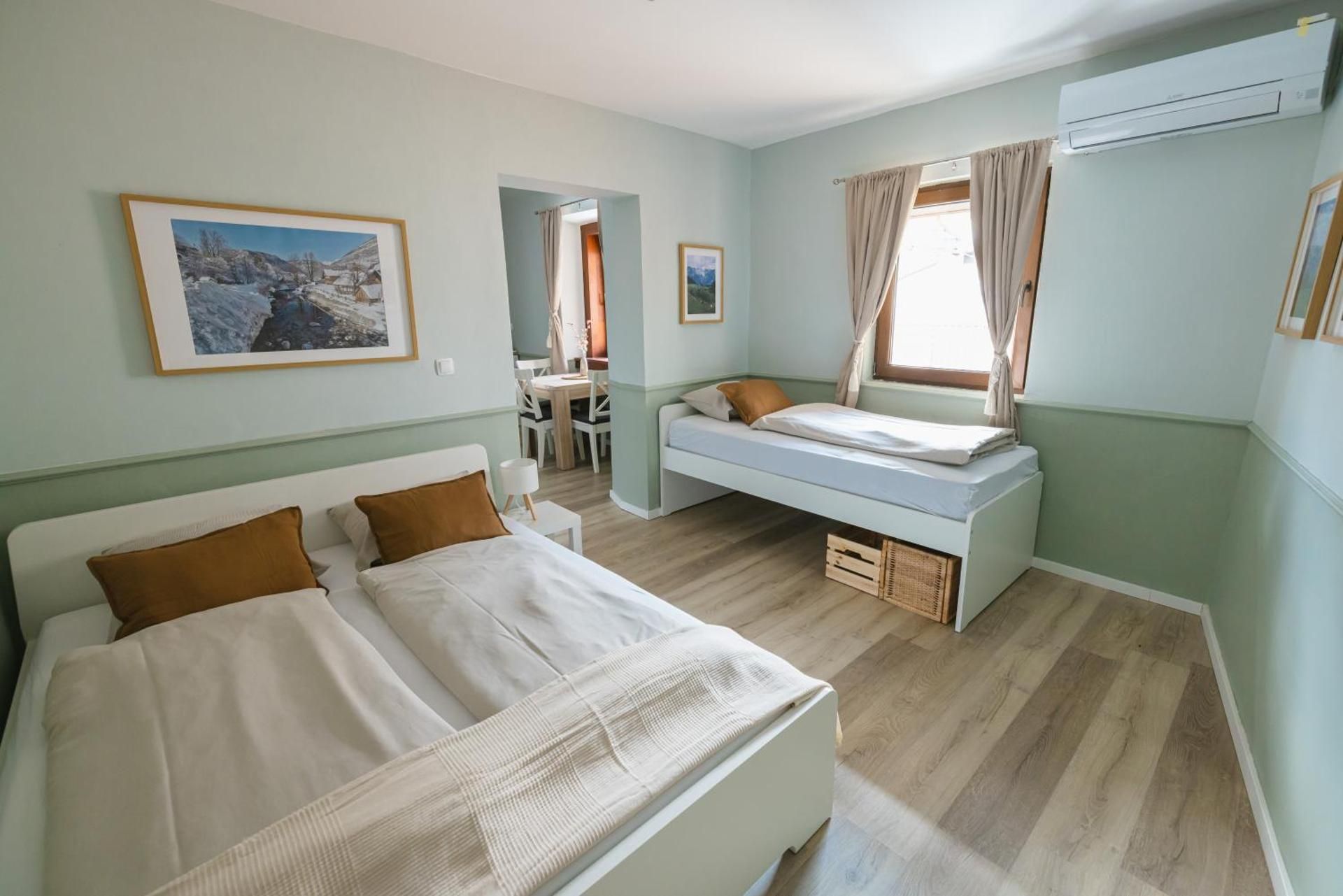 Castle Road Bled Comfort Triple Room