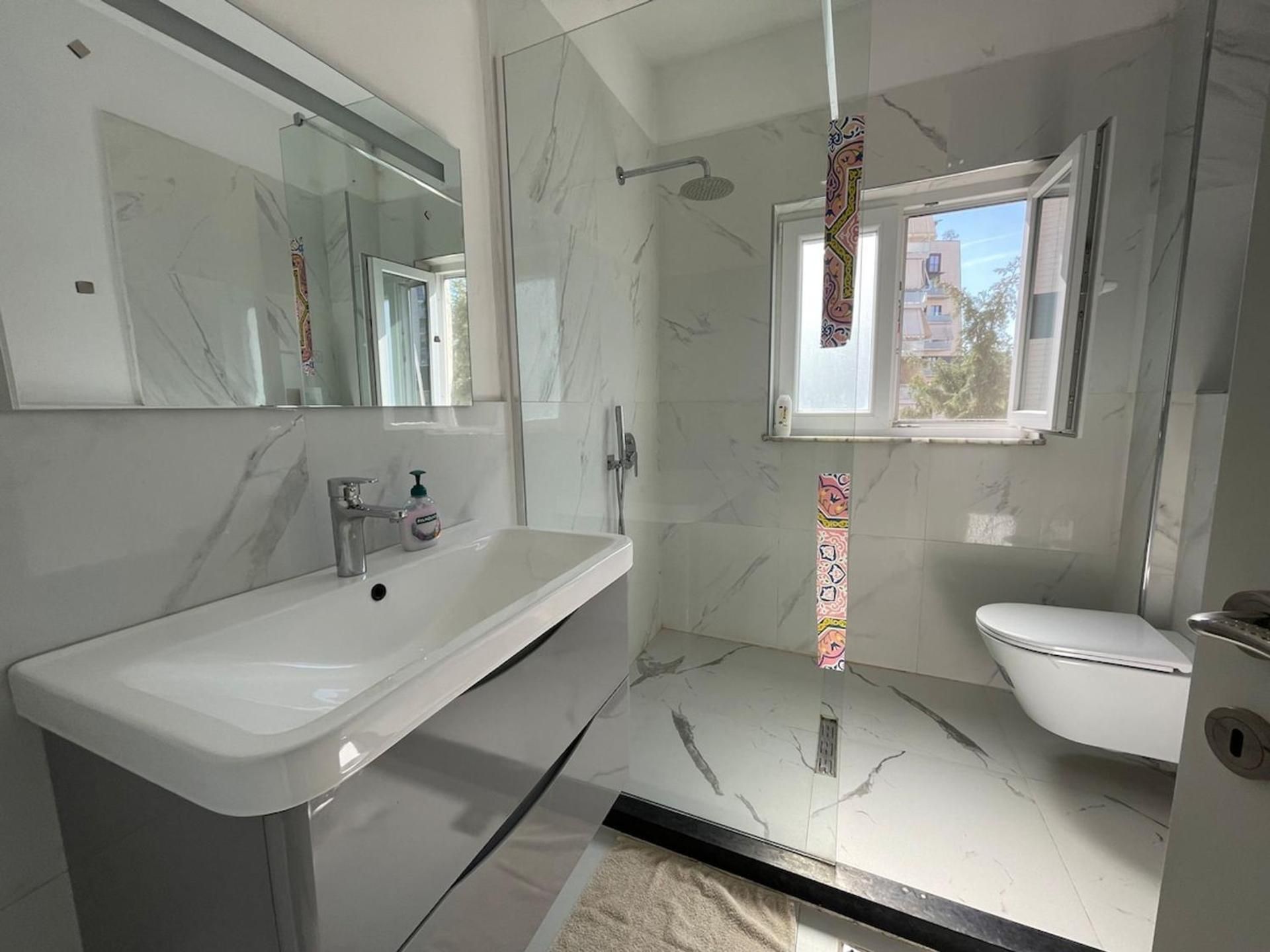 Flora Center - Modern Cozy Apartment with Balcony One-Bedroom Apartment