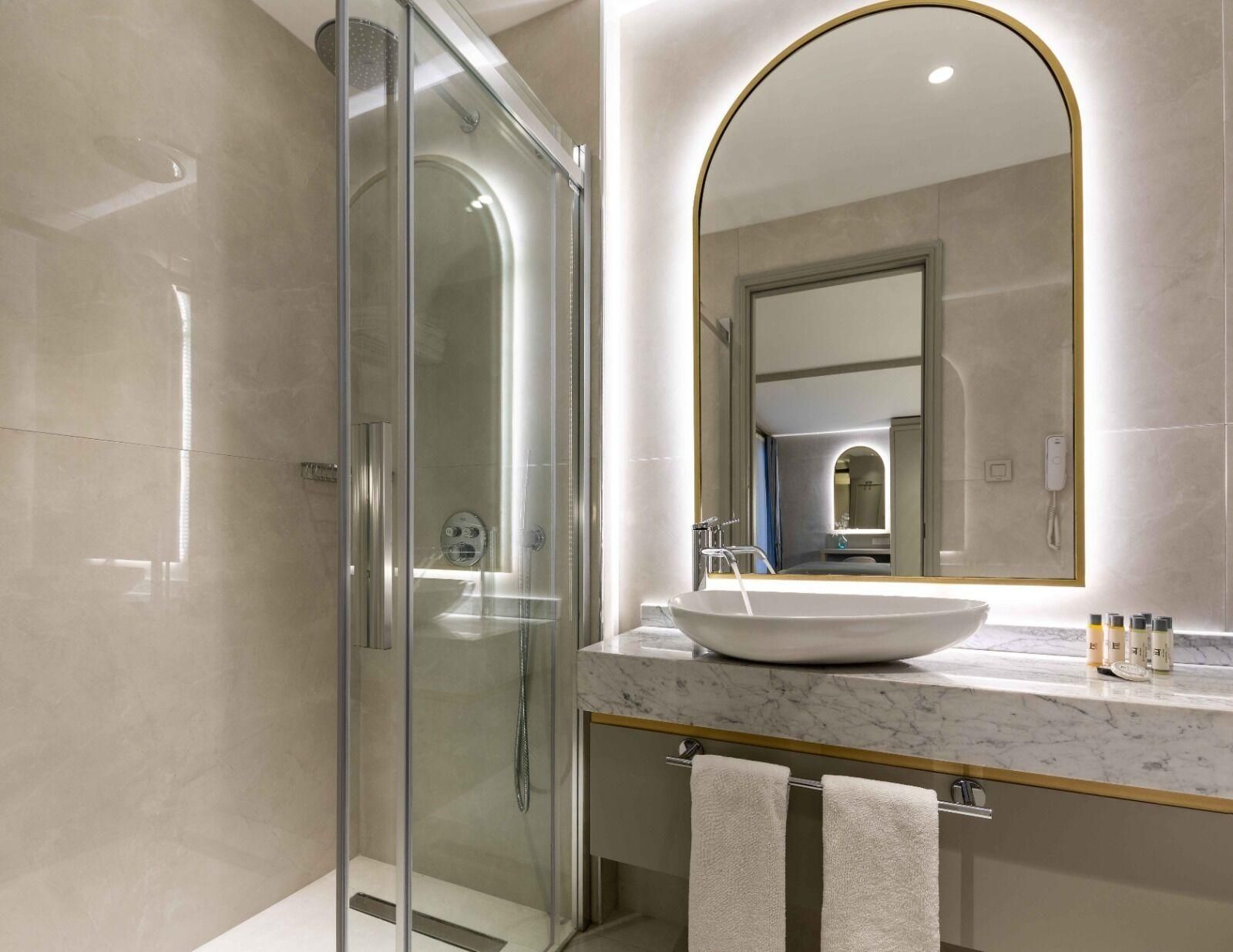 HOTEL GENOVA ISTANBUL Standard 3