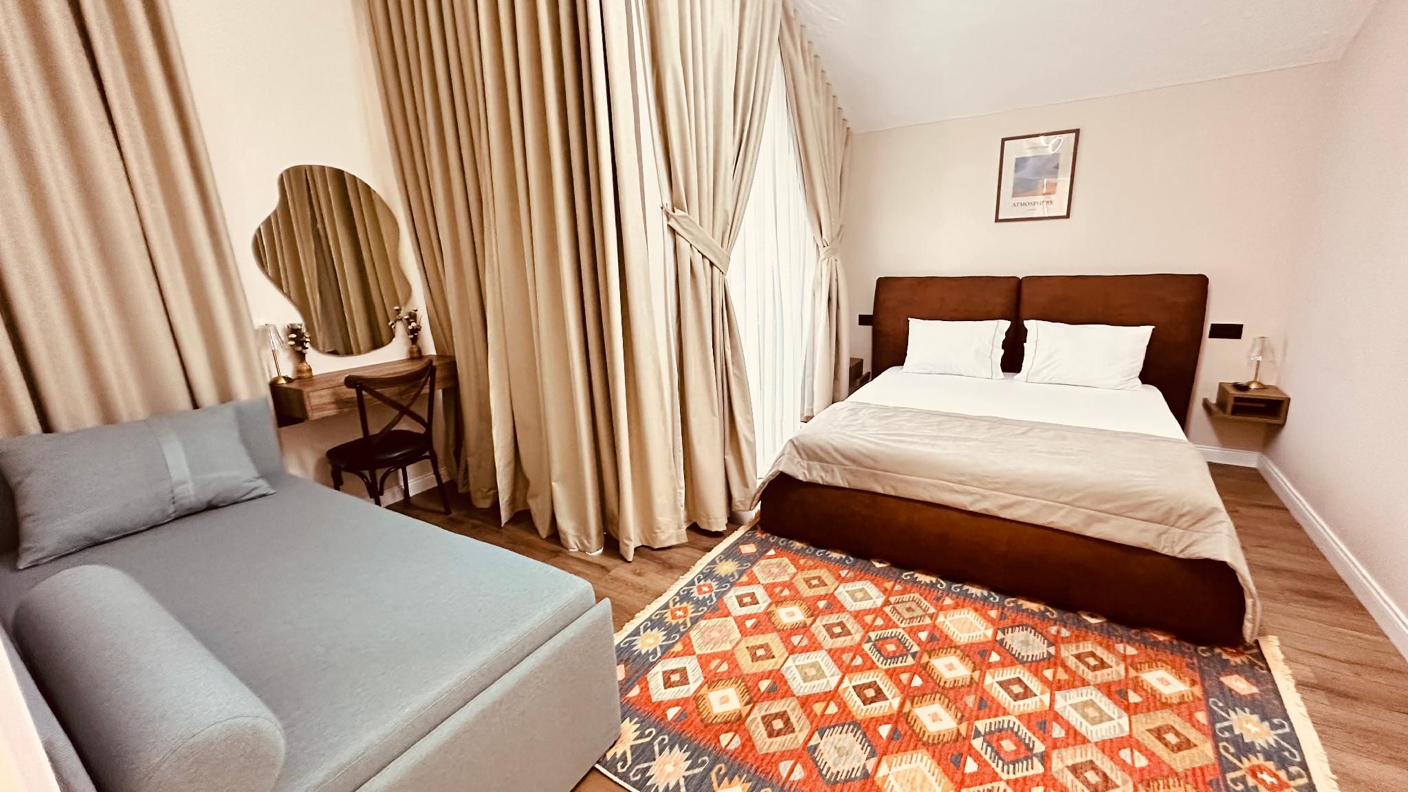 Villa Garden Boutique Hotel Deluxe Triple Room with balcony 2