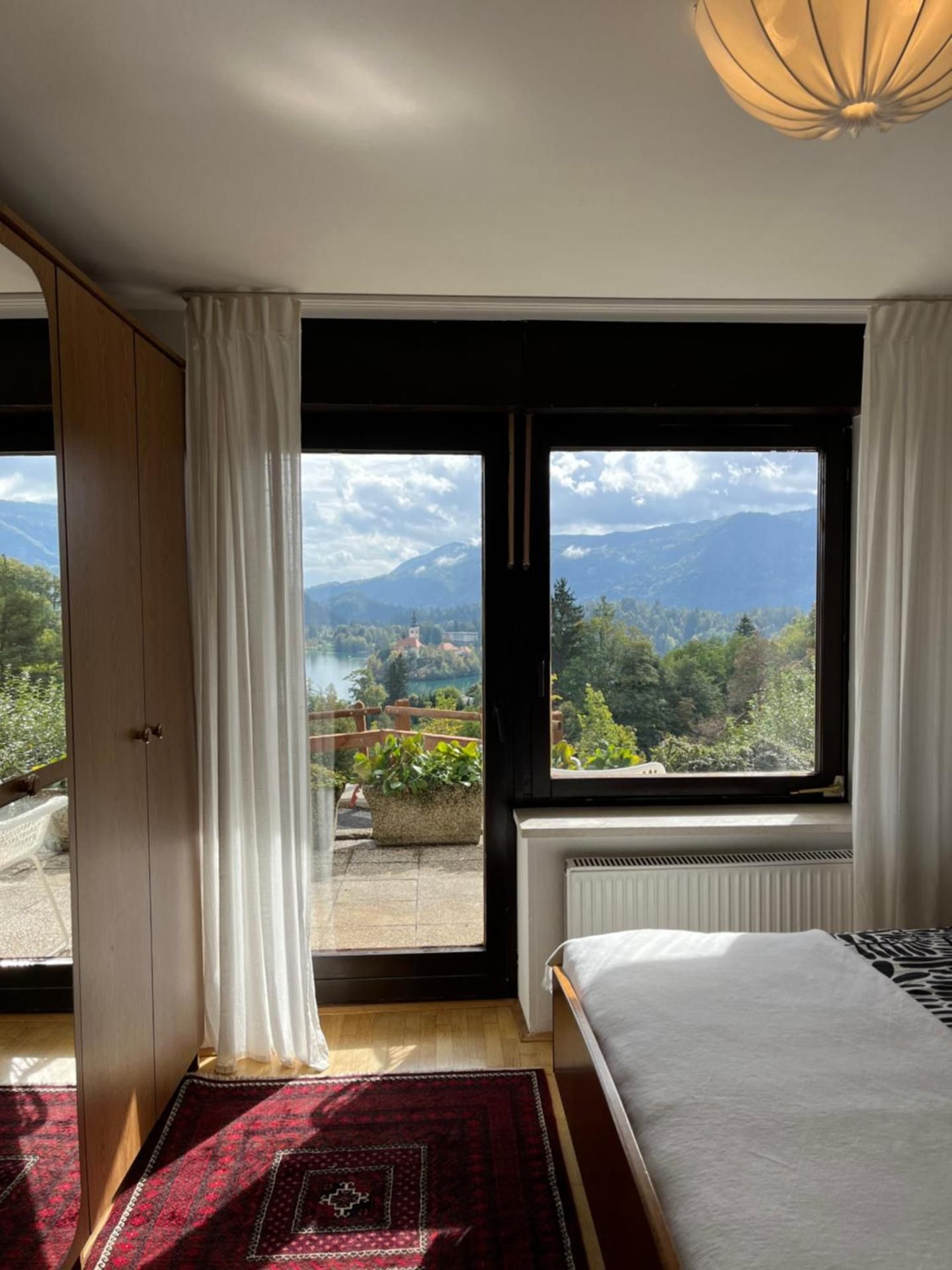 Lakeview Guesthouse & Chalet Bled Double Room with Terrace 3
