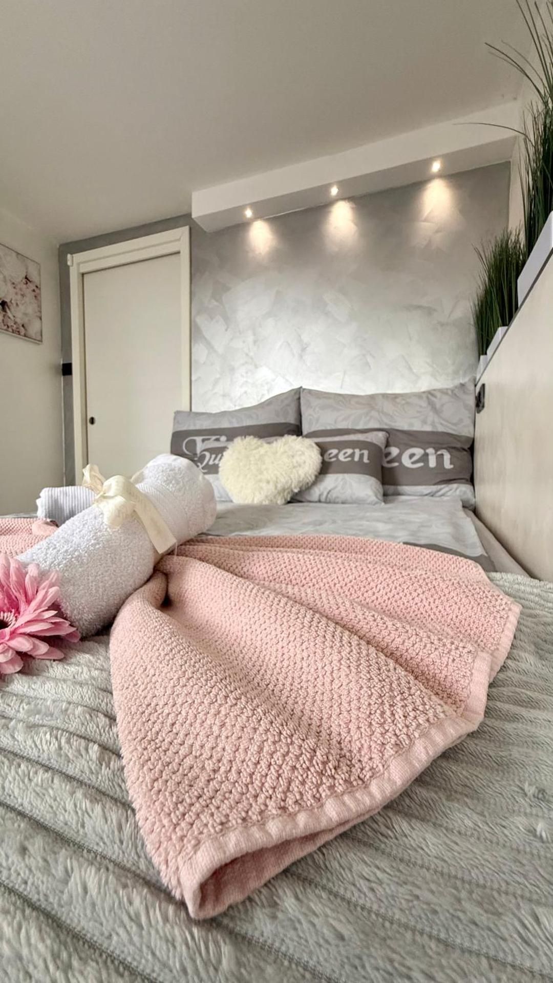 Aura Luxury Suites Bled Deluxe Double Room with Sauna 3