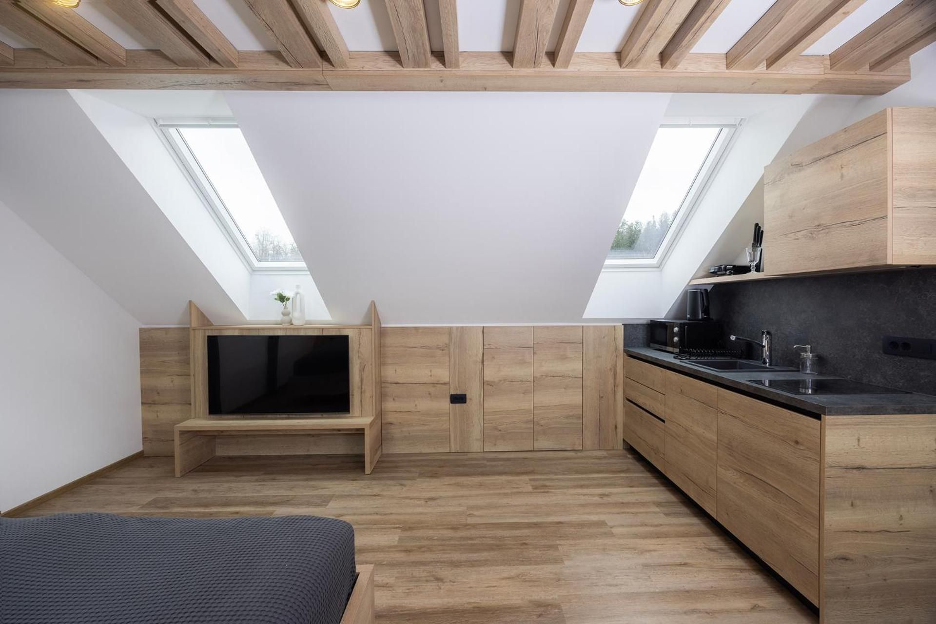 Vila Savica Bled Deluxe Double Studio - Attic 3