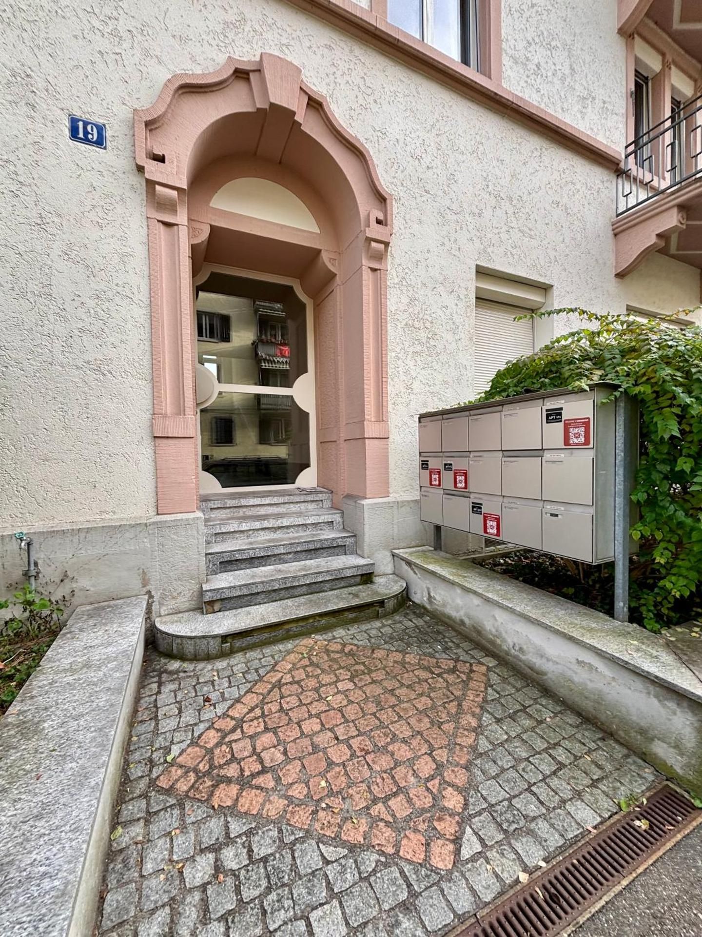 Zurich Style One Bedroom All Yours