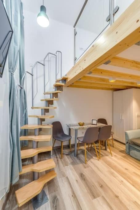 Amazing Kazinczy Flat No. 1 Budapest Two-Bedroom Apartment 24