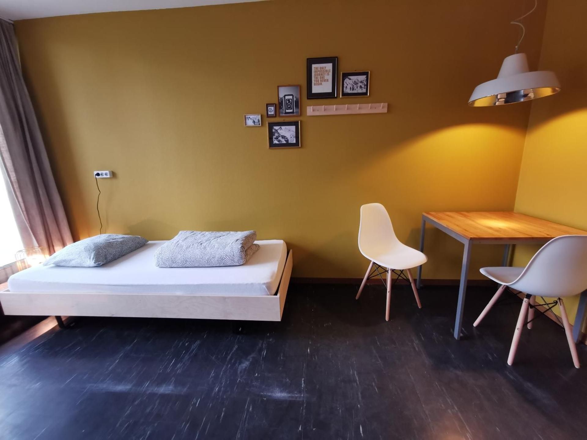 Budget Triple Room with Shared Bathroom