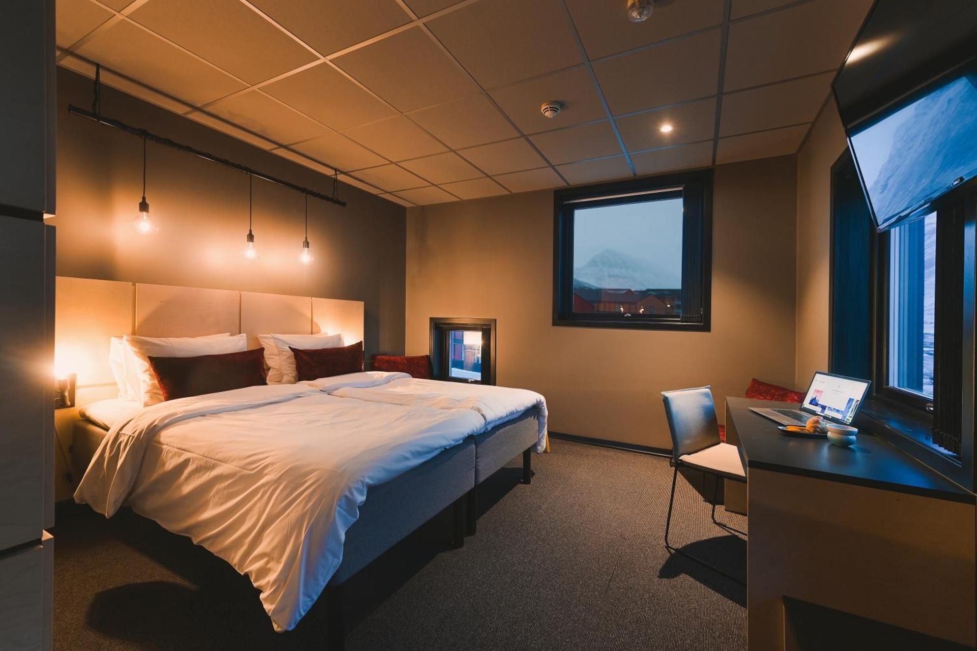 Svalbard Hotell | The Vault Double Room 2