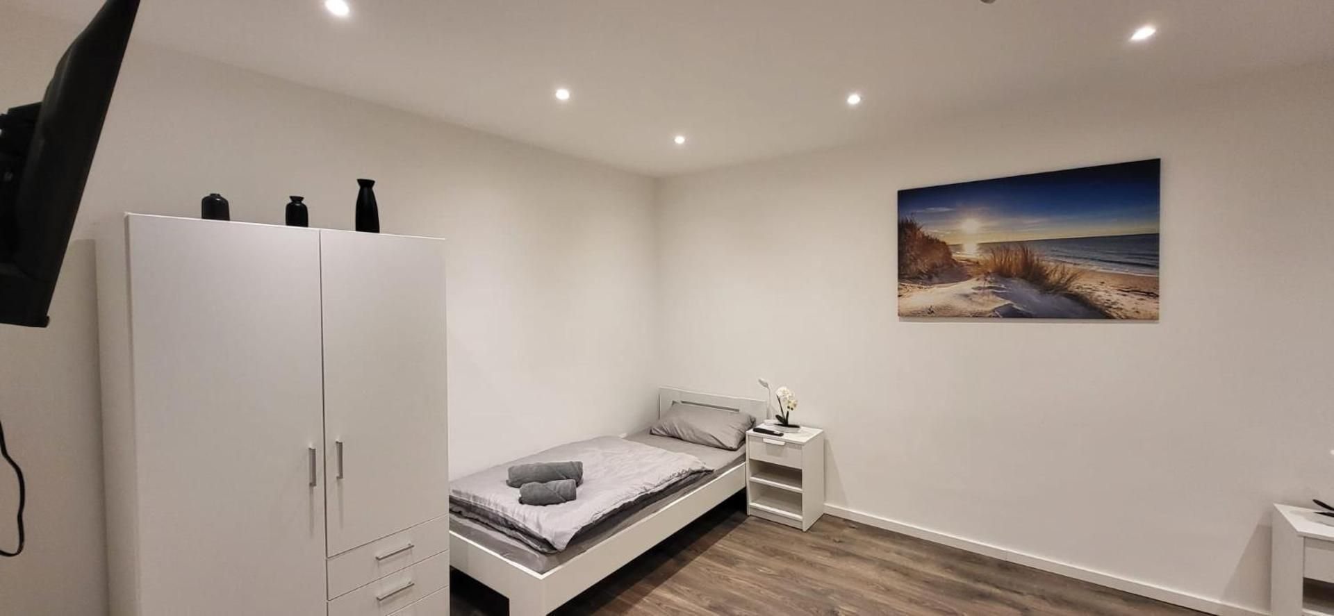 Twin Room with Shared Bathroom