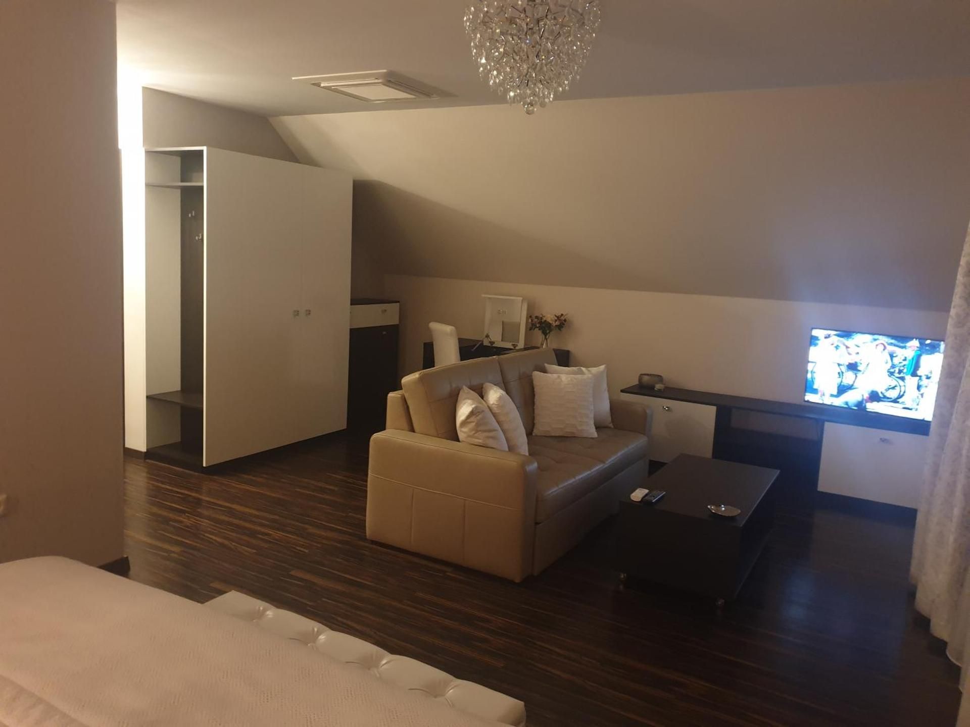 Double Room with Private Bathroom