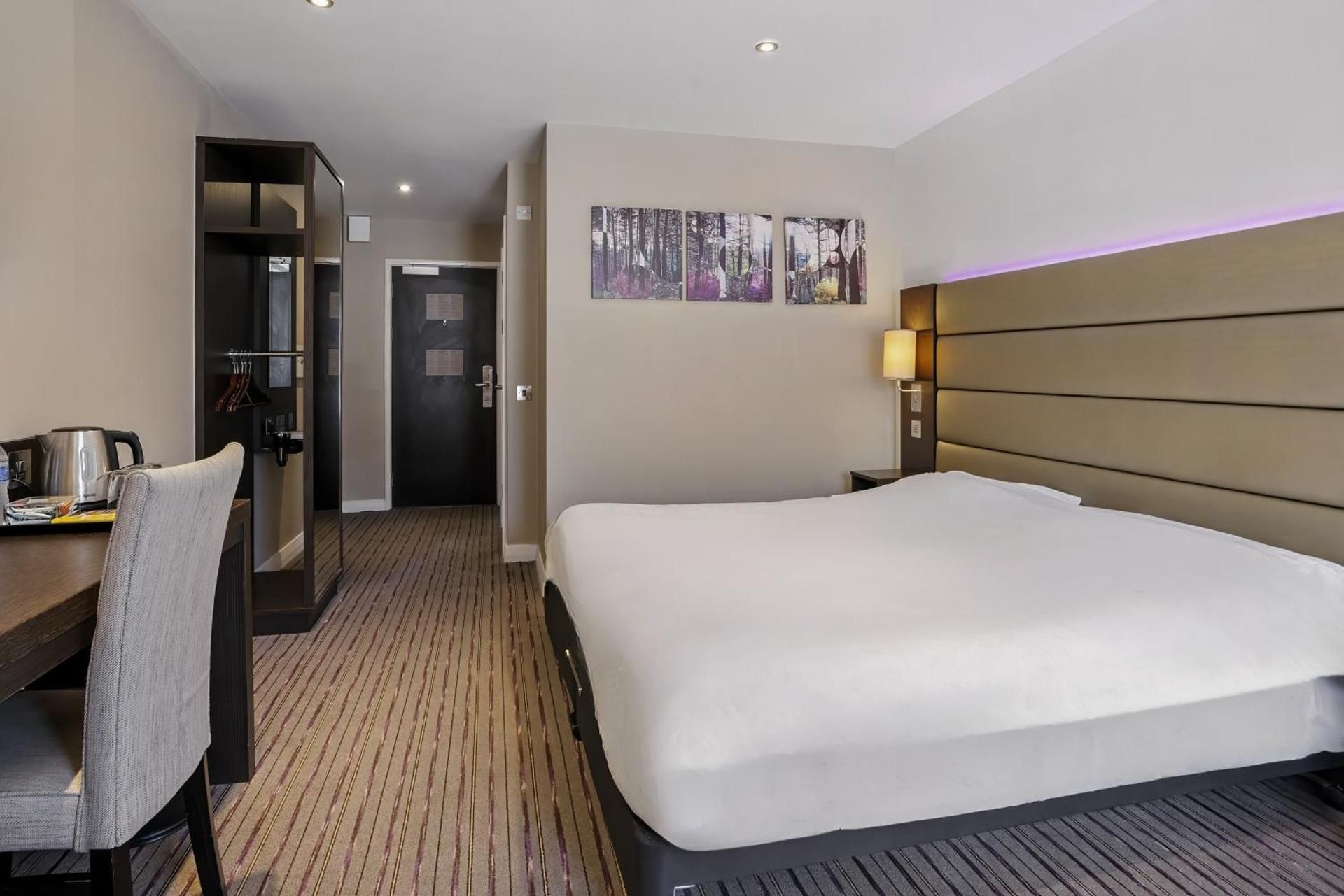 Sparrow Hotel Double Room - Disability Access