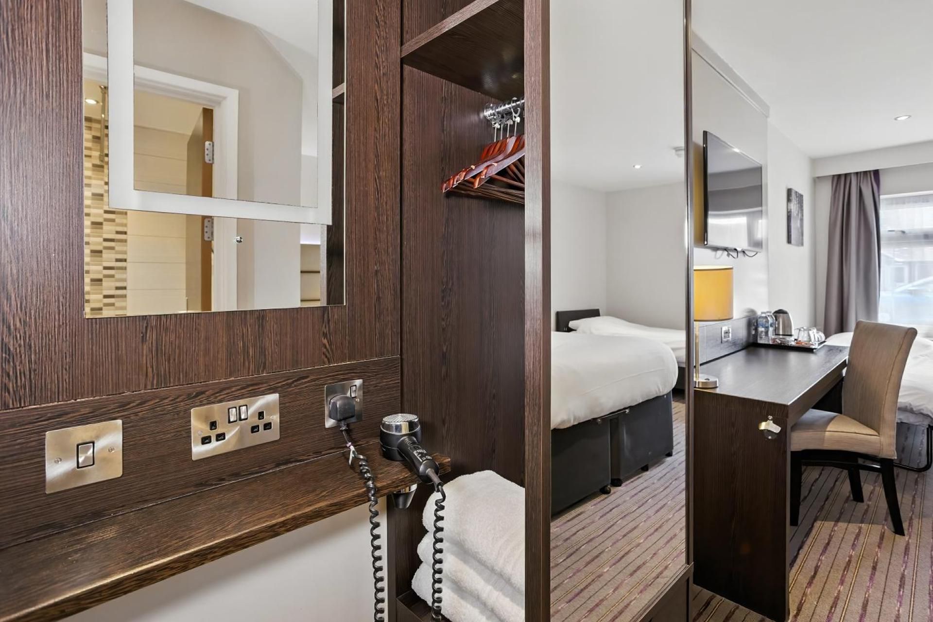 Standard Family Room