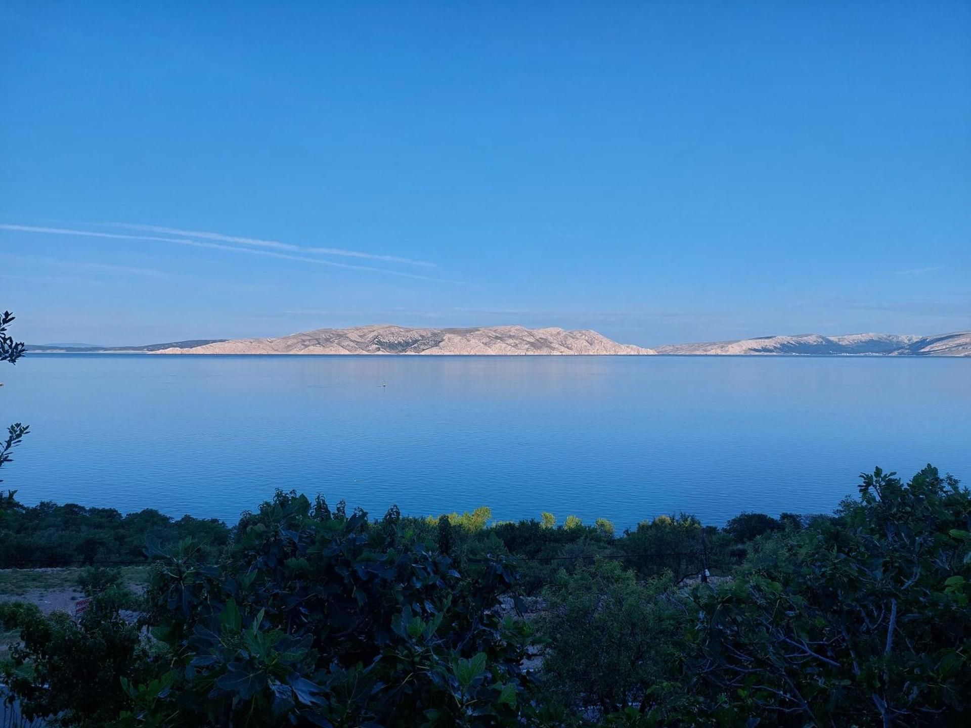 Sandra Double Room with Sea View 2