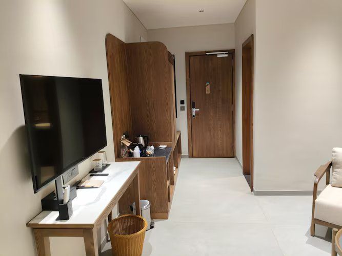 Collective Hotels Bodhi in association with Hillock Premium Aravali Mountain View with Balcony and Shared Pool 10