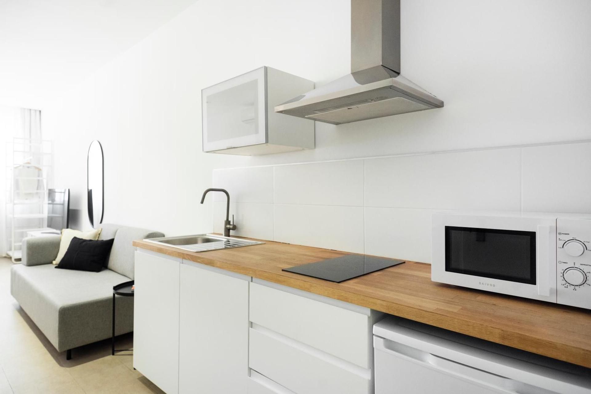 Blanq Marina Suites Studio (2 Adults) 3