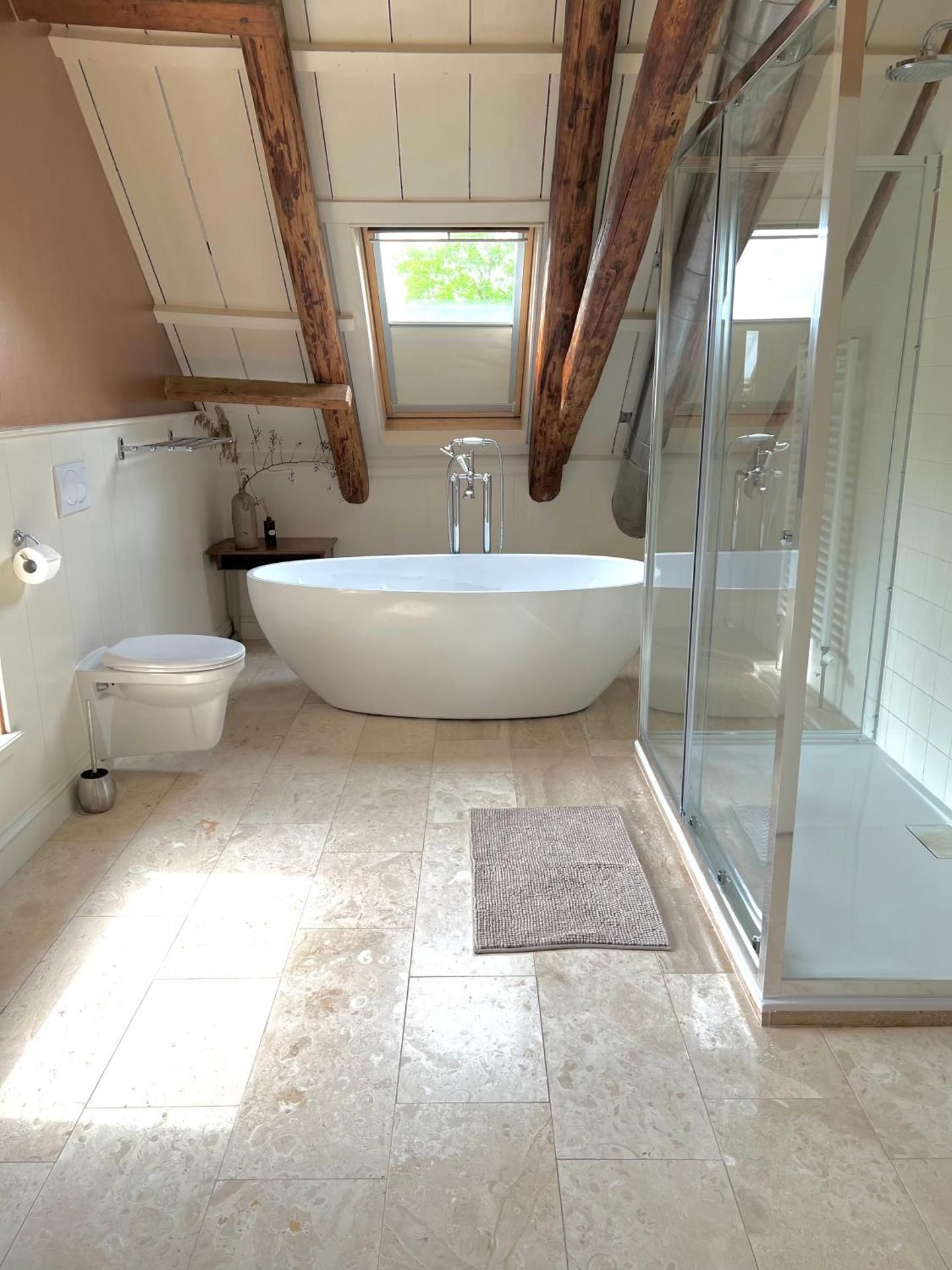 Ark van Thesinge Superior Quadruple Room 3