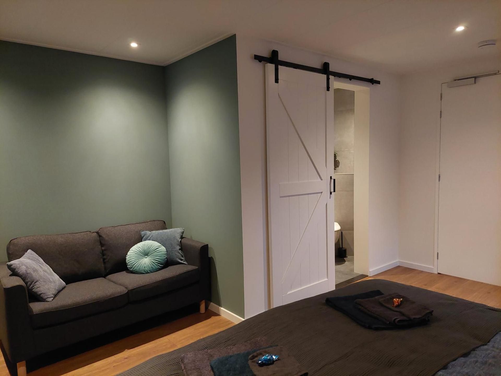 Smaakvol Slochteren Double Room with Private Bathroom 35