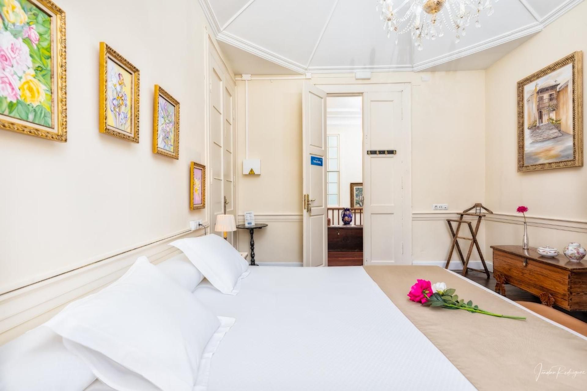 Casa Jurado Double Room with Private External Bathroom