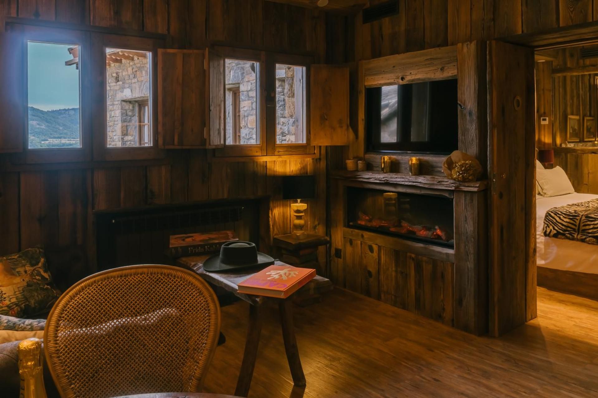 Apartamentos El Rincon de Usana Zona Zero Deluxe Suite with Spa Bath 9