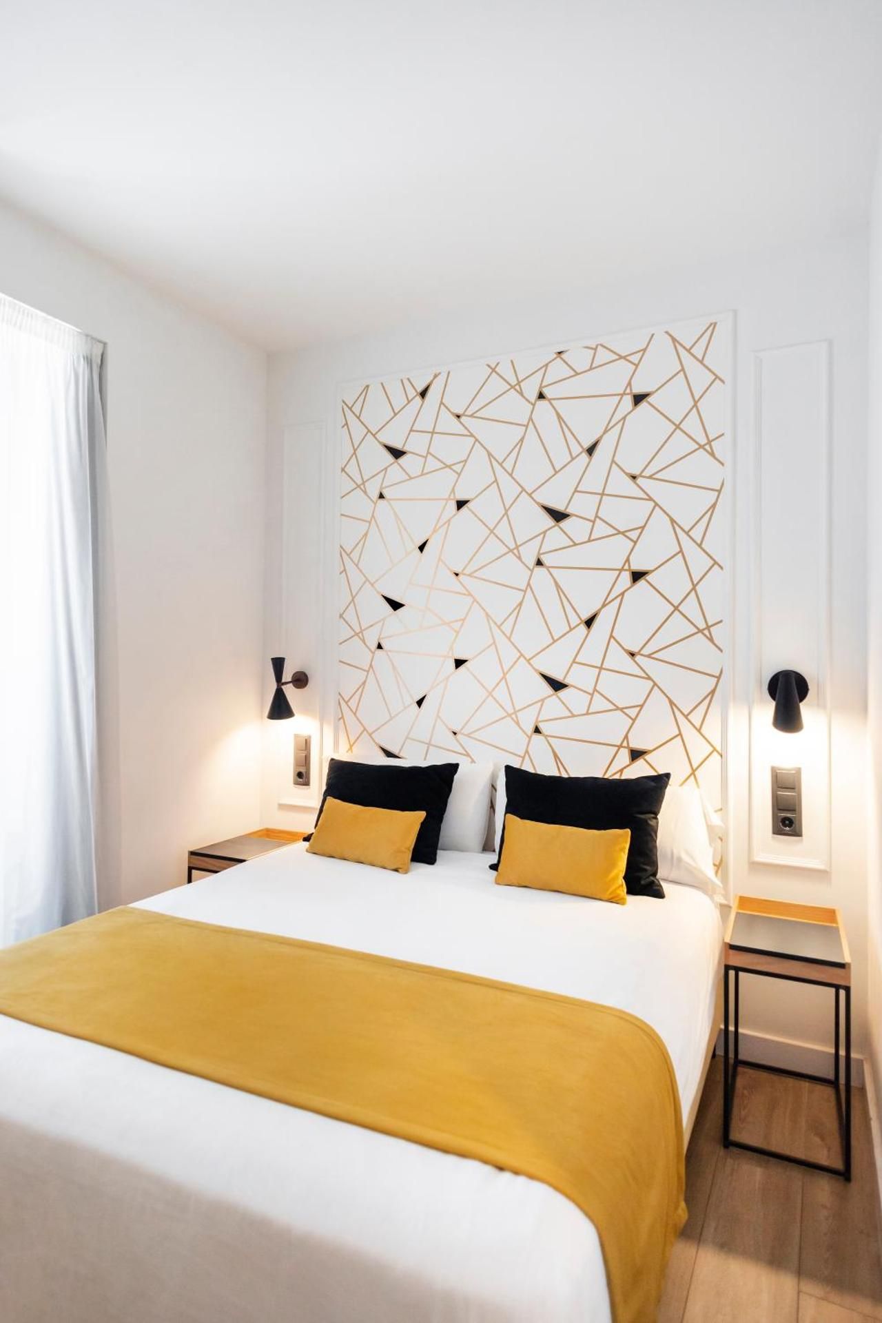 Blanq Comedias Double Room